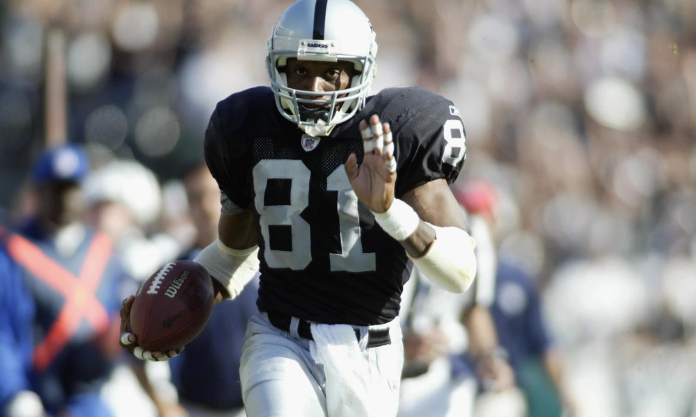 In the NFL, Tim Brown continued to shine bright. Despite an injury setback in '92, he quickly rebounded, going on to surpass 1,000 receiving yards for nine consecutive seasons.
